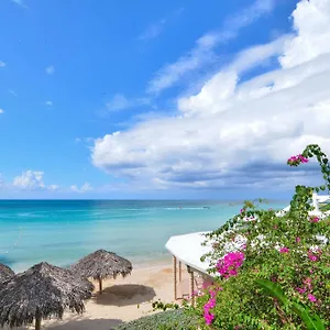 Beach House Condos, Negril